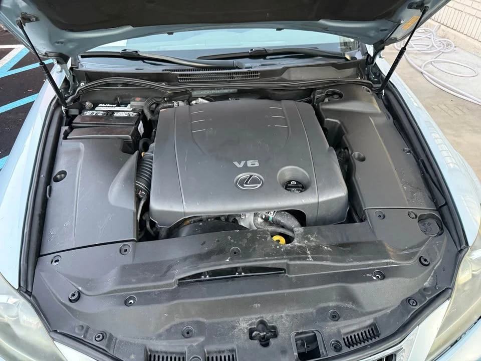2011 Lexus IS 2nd Gen - Image 14 of 14