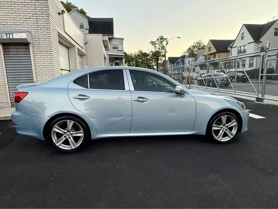 2011 Lexus IS 2nd Gen - Image 7 of 14