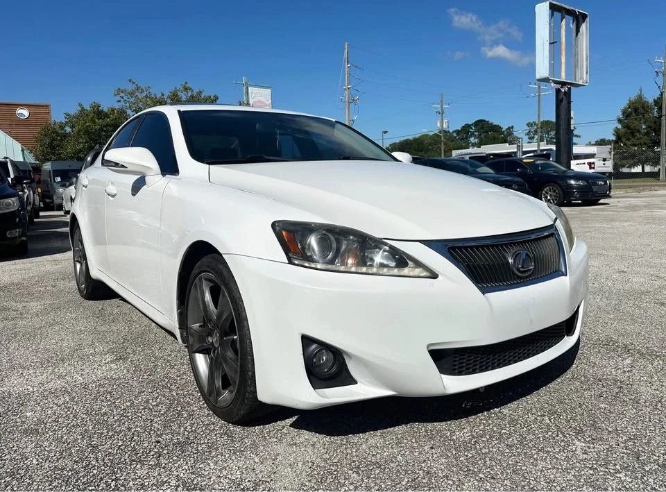 2011 Lexus IS 2nd Gen - Image 8 of 15