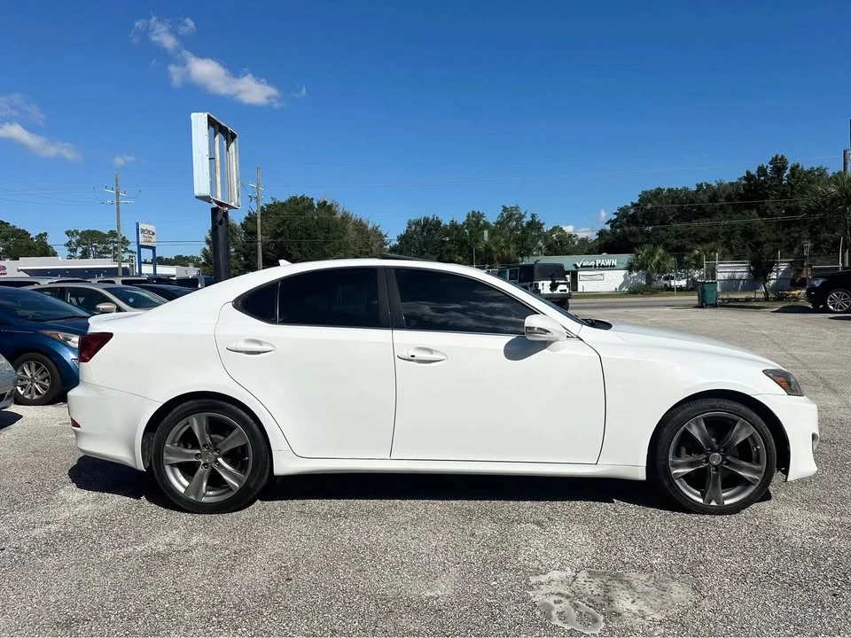 2011 Lexus IS 2nd Gen - Image 7 of 15