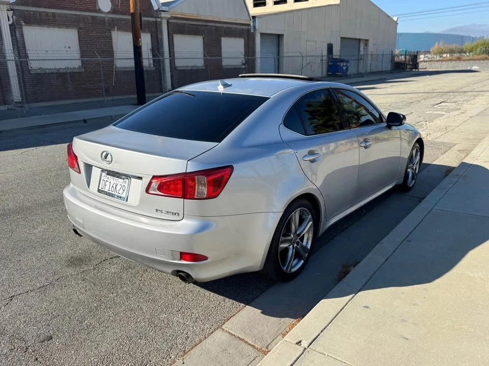 2011 Lexus IS 2nd Gen - Image 3 of 8