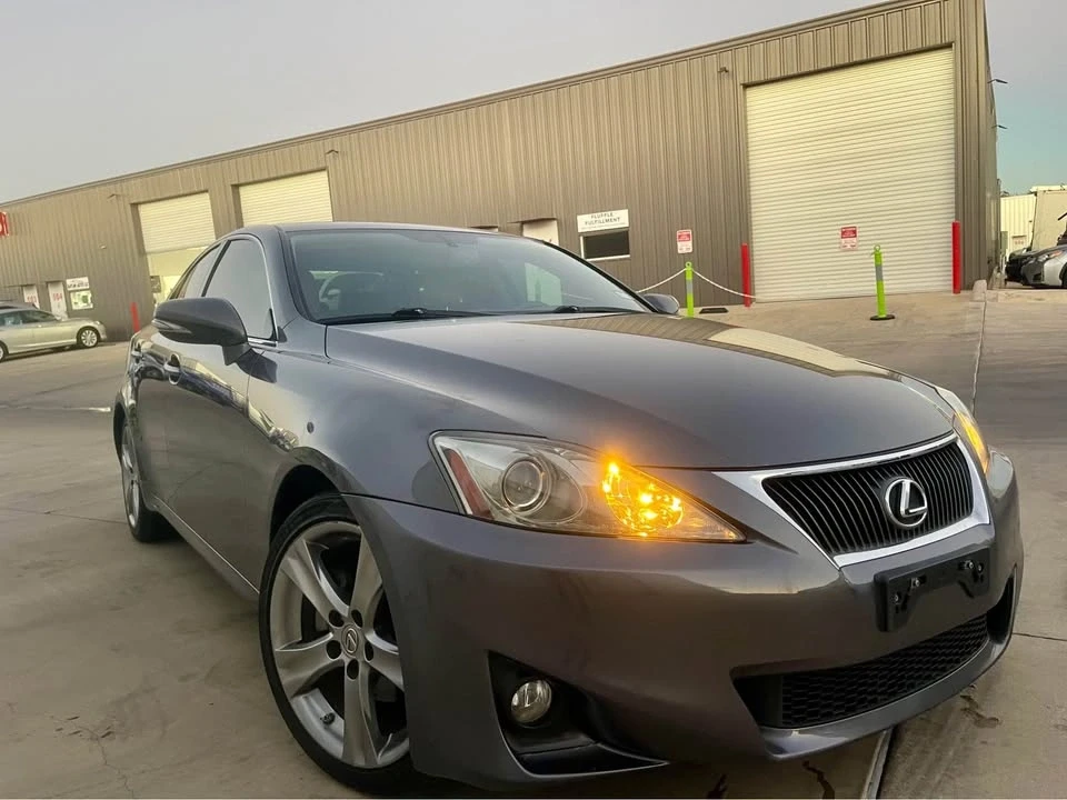 2011 Lexus IS 2nd Gen - Image 2 of 20