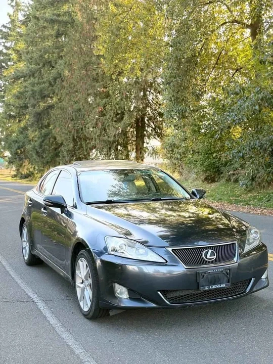 2011 Lexus IS 2nd Gen - Image 13 of 13