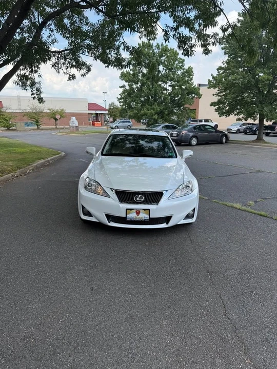 2011 Lexus IS 2nd Gen - Image 2 of 12