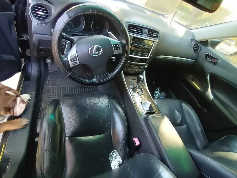 2011 Lexus IS 2nd Gen - Image 6 of 8