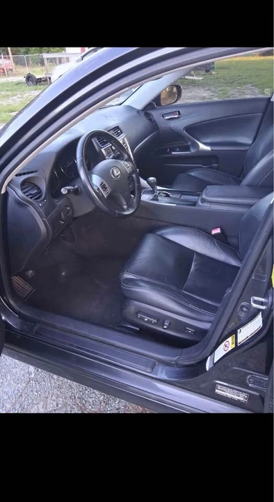 2011 Lexus IS 2nd Gen - Image 12 of 14