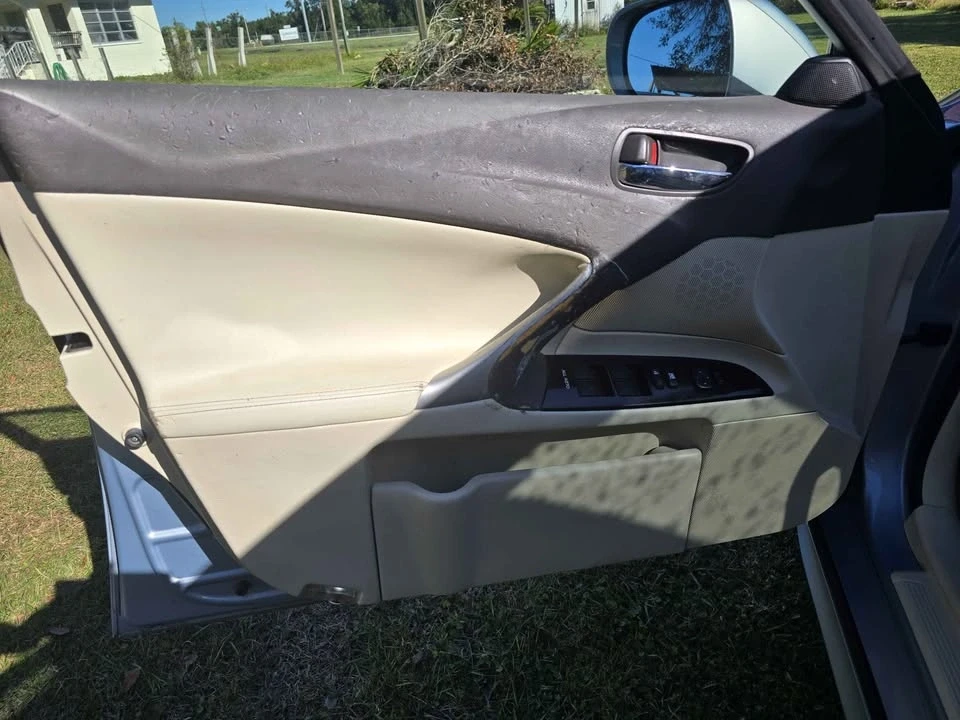 2011 Lexus IS 2nd Gen - Image 5 of 5