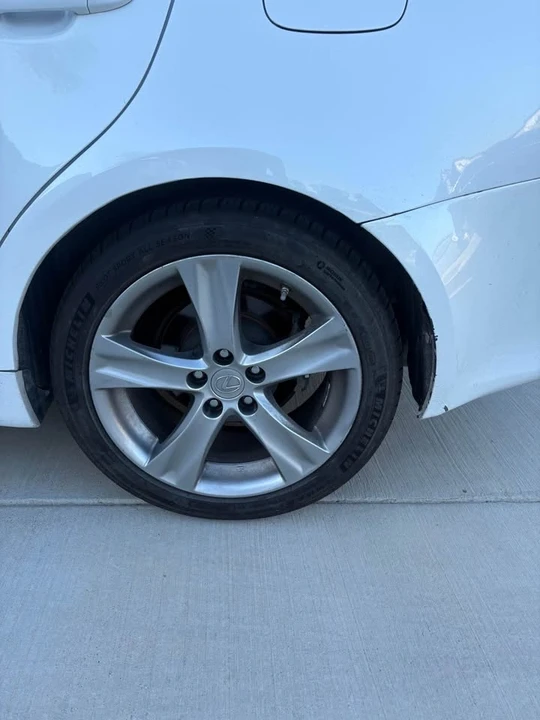 2011 Lexus IS 2nd Gen - Image 6 of 19