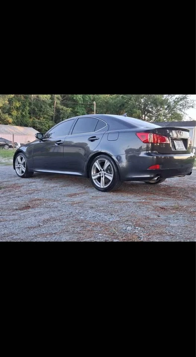 2011 Lexus IS 2nd Gen - Image 4 of 14