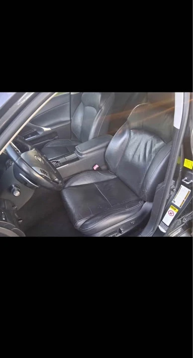 2011 Lexus IS 2nd Gen - Image 13 of 14