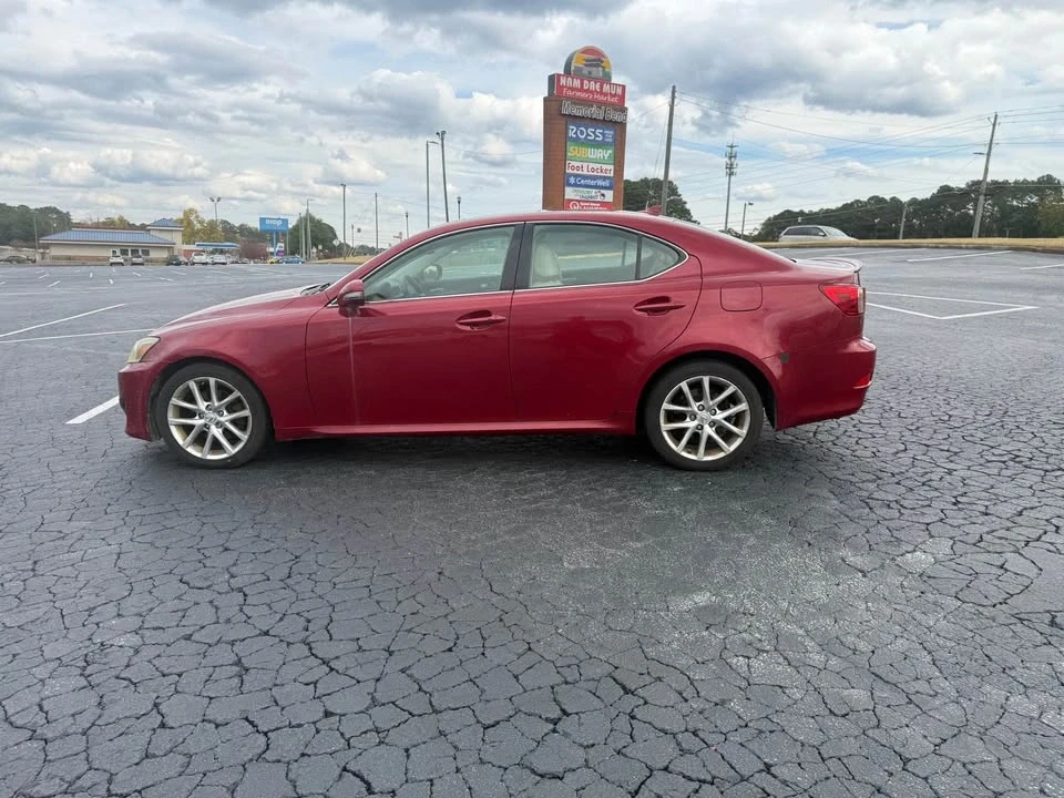 2011 Lexus IS 2nd Gen - Image 3 of 14