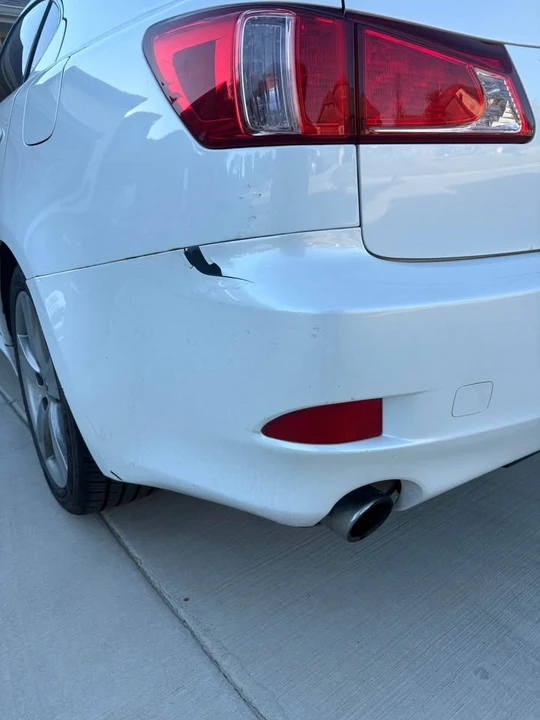 2011 Lexus IS 2nd Gen - Image 5 of 19