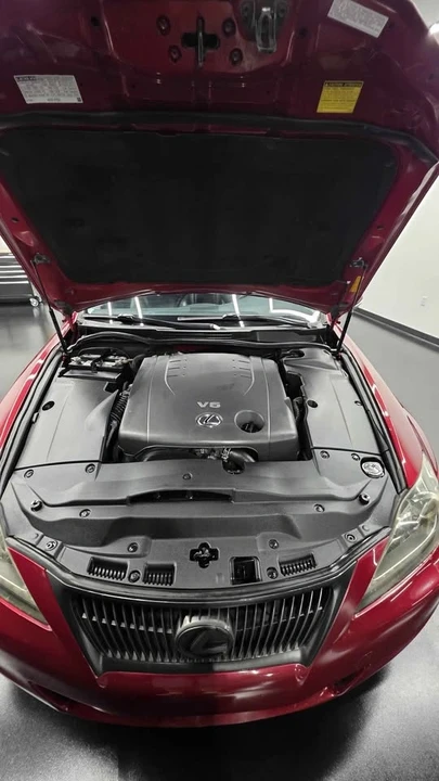 2011 Lexus IS 2nd Gen - Image 2 of 7