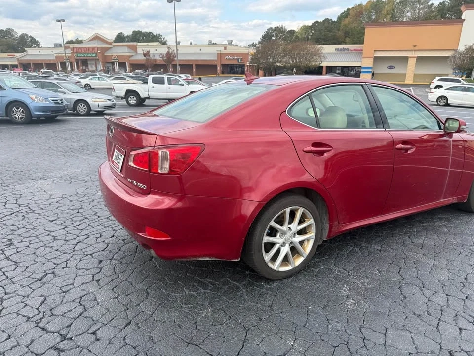 2011 Lexus IS 2nd Gen - Image 5 of 14