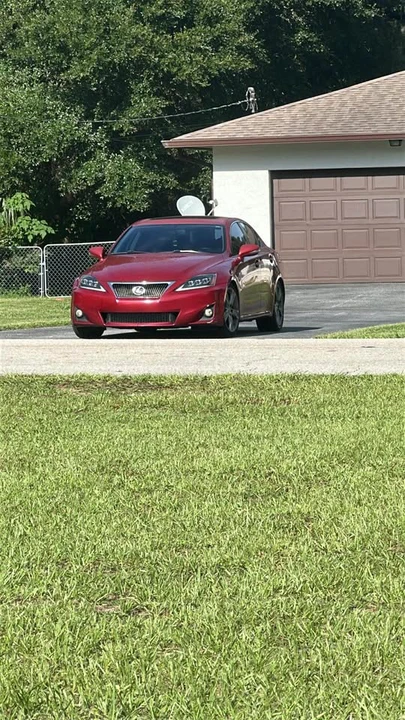 2011 Lexus IS 2nd Gen - Image 2 of 11
