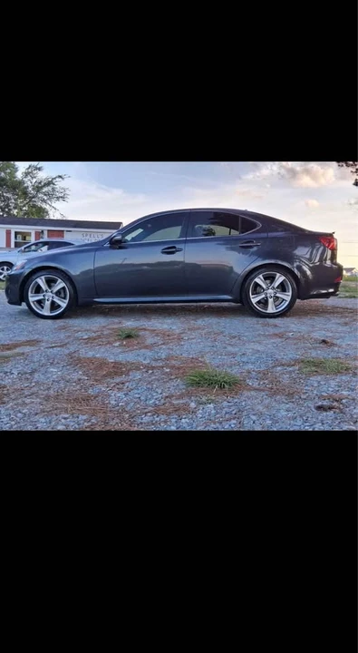 2011 Lexus IS 2nd Gen - Image 5 of 14