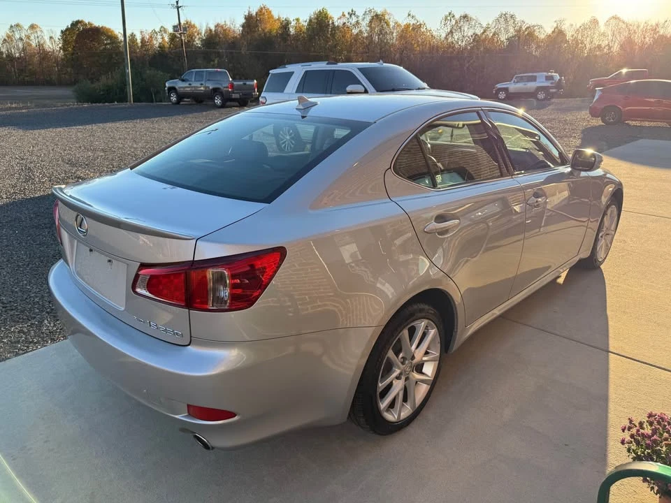 2011 Lexus IS 2nd Gen - Image 5 of 12