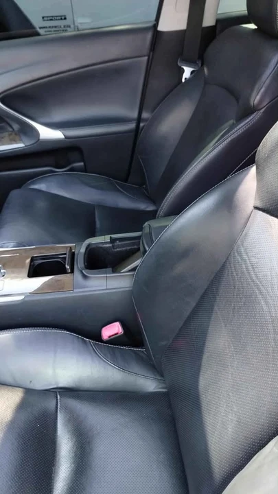 2011 Lexus IS 2nd Gen - Image 6 of 12