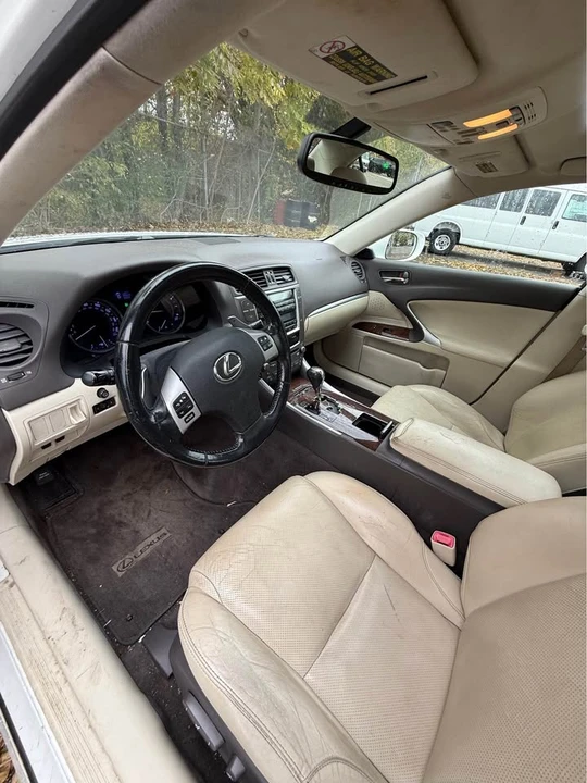 2011 Lexus IS 2nd Gen - Image 6 of 7