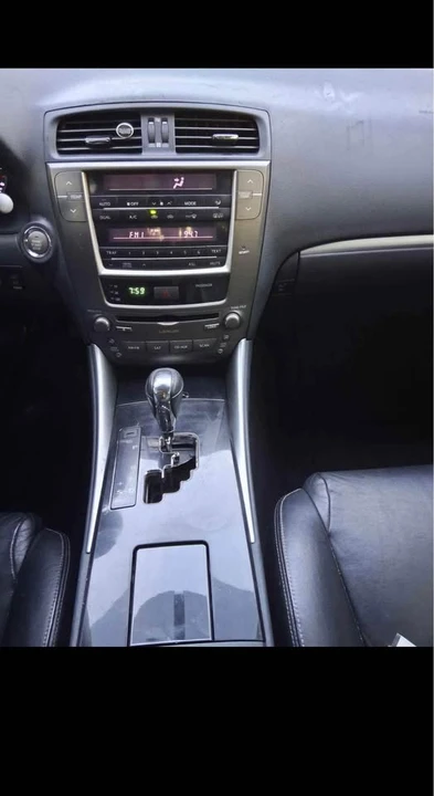 2011 Lexus IS 2nd Gen - Image 14 of 14