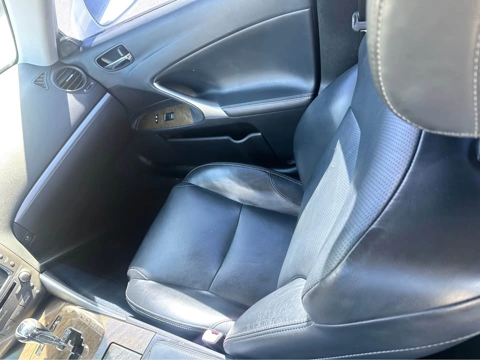 2011 Lexus IS 2nd Gen - Image 10 of 13