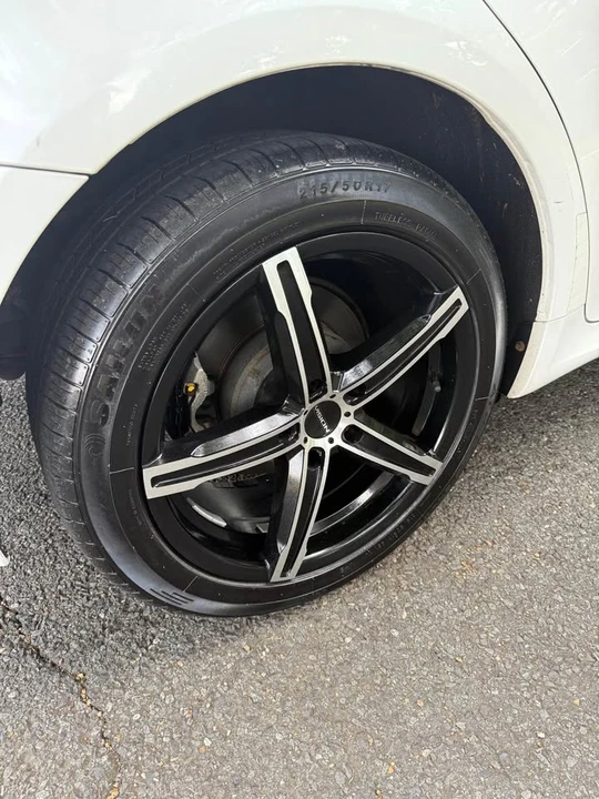 2011 Lexus IS 2nd Gen - Image 7 of 16