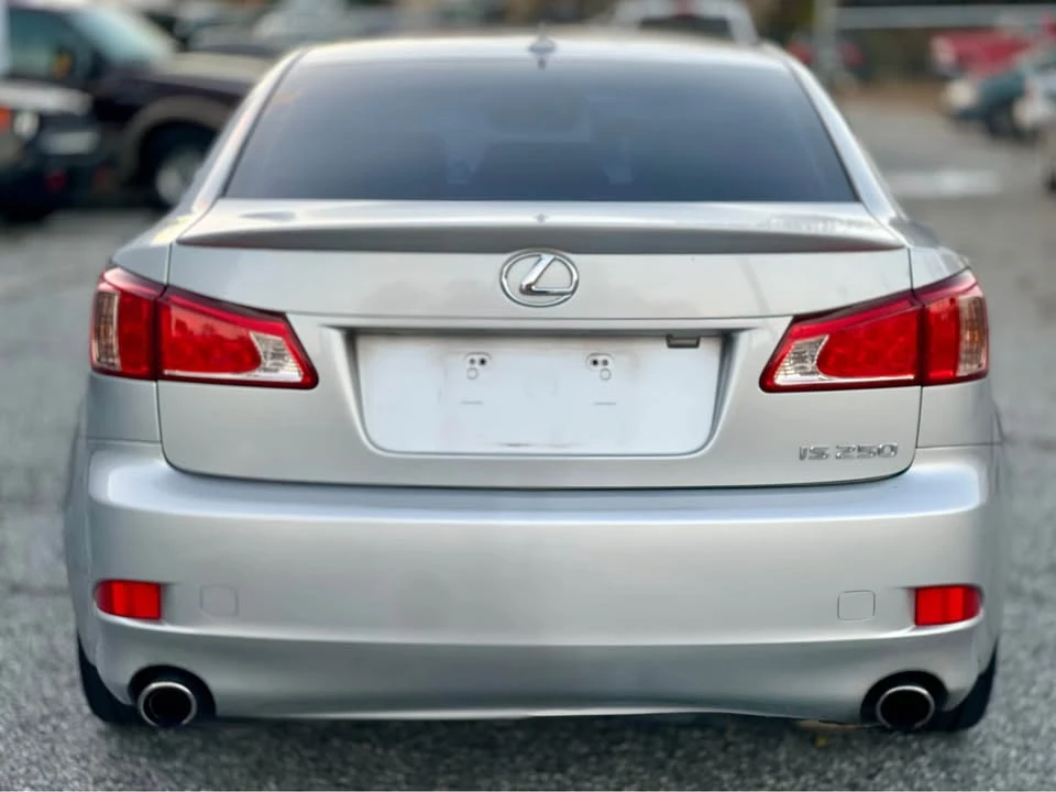 2011 Lexus IS 2nd Gen - Image 5 of 13