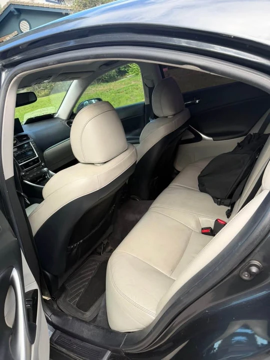 2011 Lexus IS 2nd Gen - Image 6 of 7