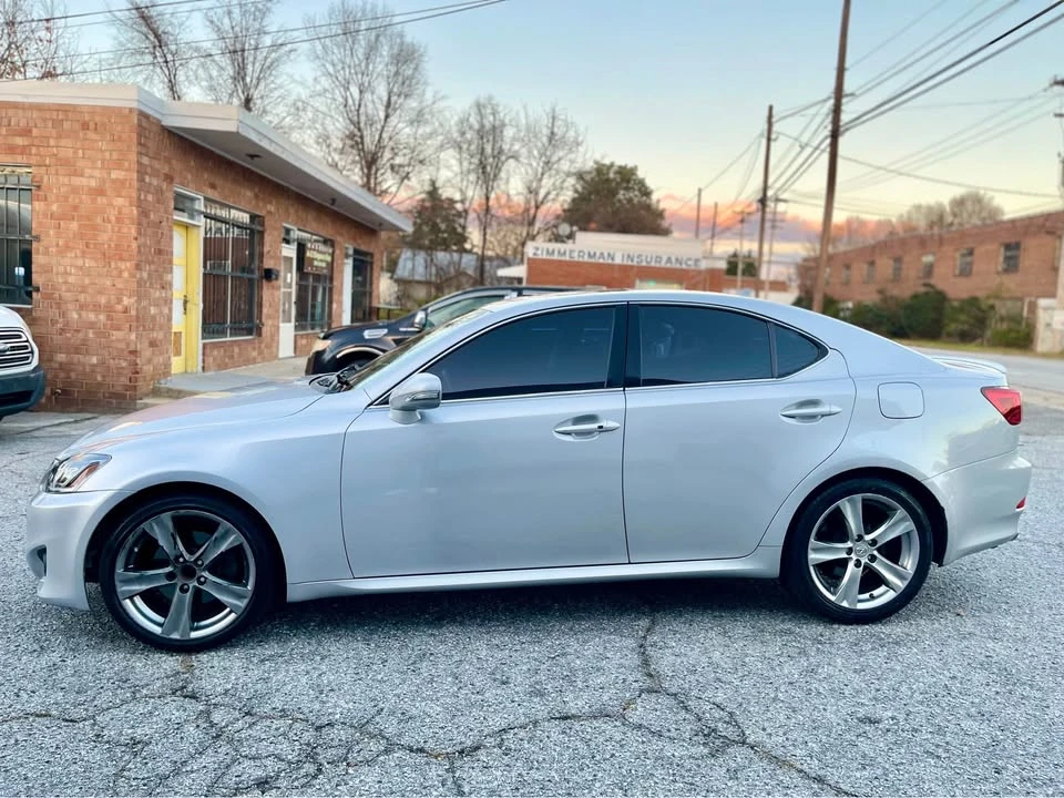 2011 Lexus IS 2nd Gen - Image 3 of 13