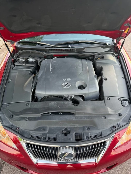 2011 Lexus IS 2nd Gen - Image 13 of 13