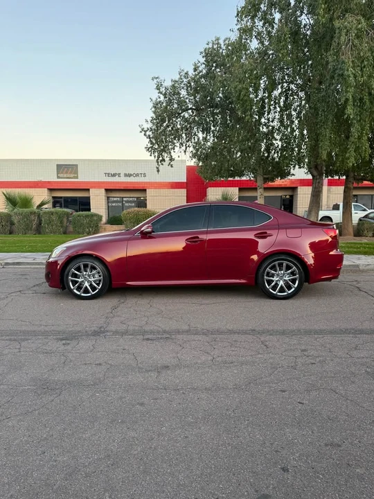 2011 Lexus IS 2nd Gen - Image 7 of 13