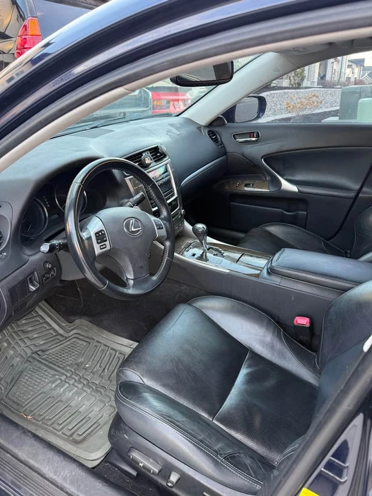 2011 Lexus IS 2nd Gen - Image 7 of 9