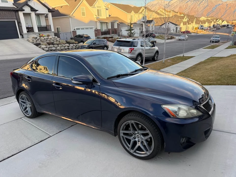 2011 Lexus IS 2nd Gen - Image 5 of 9