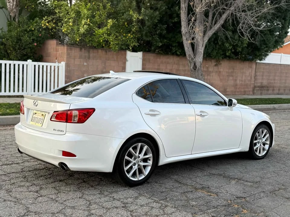 2011 Lexus IS 2nd Gen - Image 8 of 14