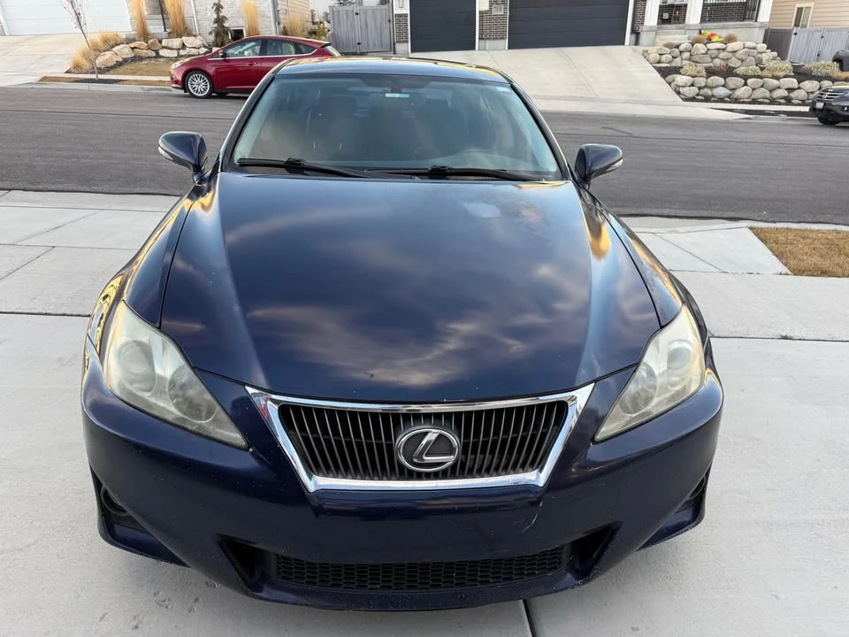 2011 Lexus IS 2nd Gen - Image 6 of 9