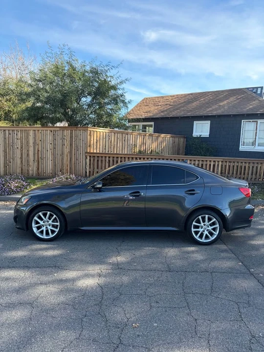 2011 Lexus IS 2nd Gen - Image 3 of 16