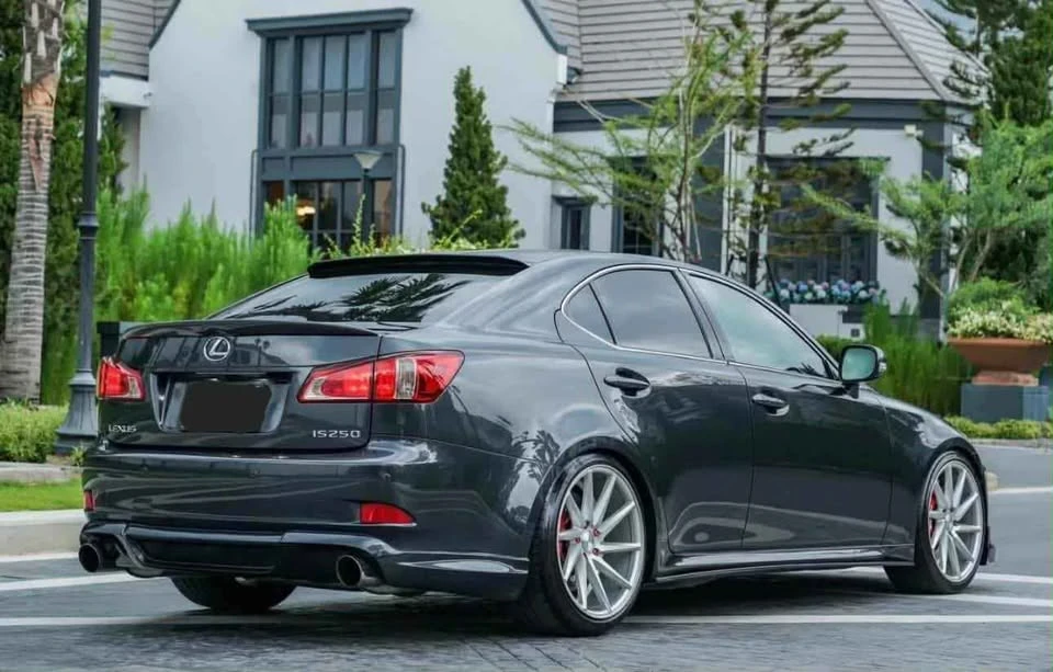 2011 Lexus IS 2nd Gen - Image 2 of 5