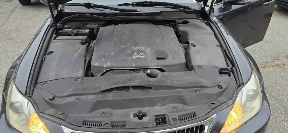 2011 Lexus IS 2nd Gen - Image 5 of 13