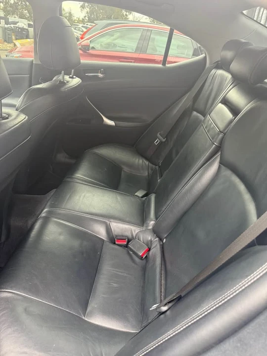 2011 Lexus IS 2nd Gen - Image 6 of 7