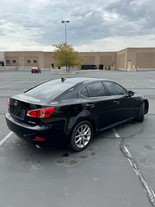 2011 Lexus IS 2nd Gen - Image 3 of 11