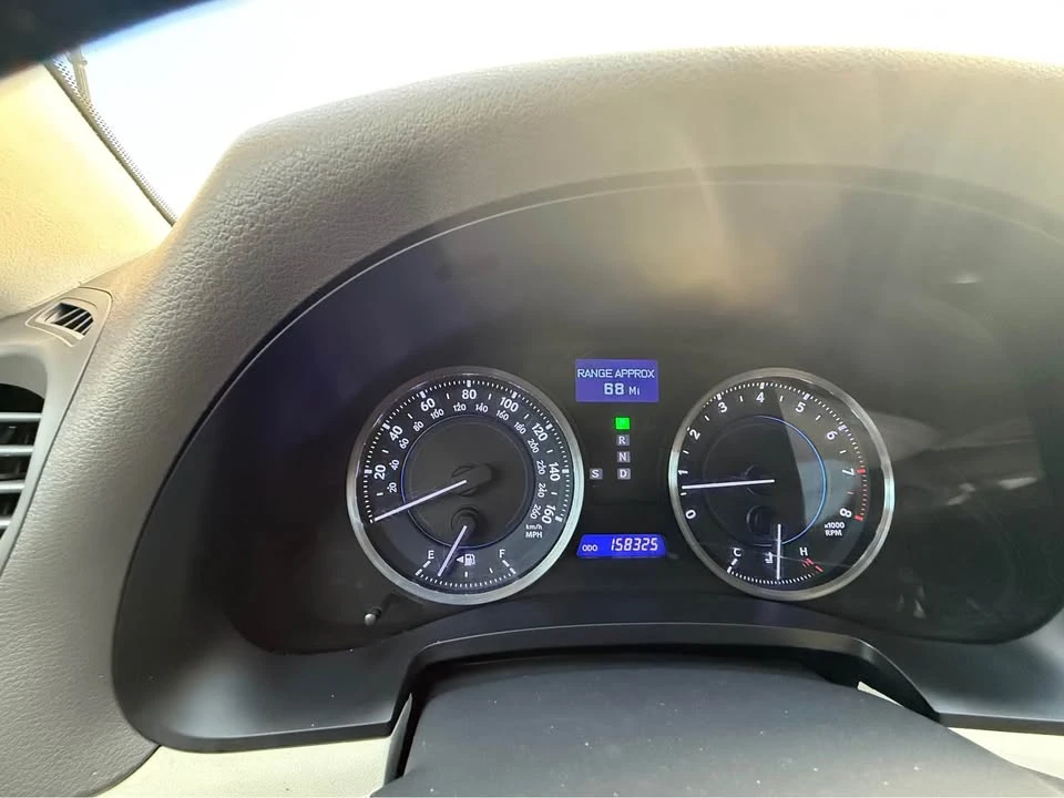 2011 Lexus IS 2nd Gen - Image 14 of 17