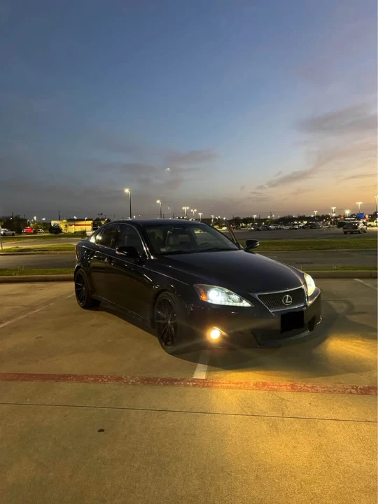 2011 Lexus IS 2nd Gen - Image 8 of 8