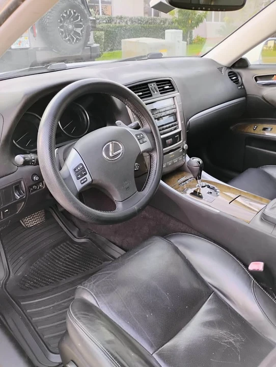 2011 Lexus IS 2nd Gen - Image 5 of 5