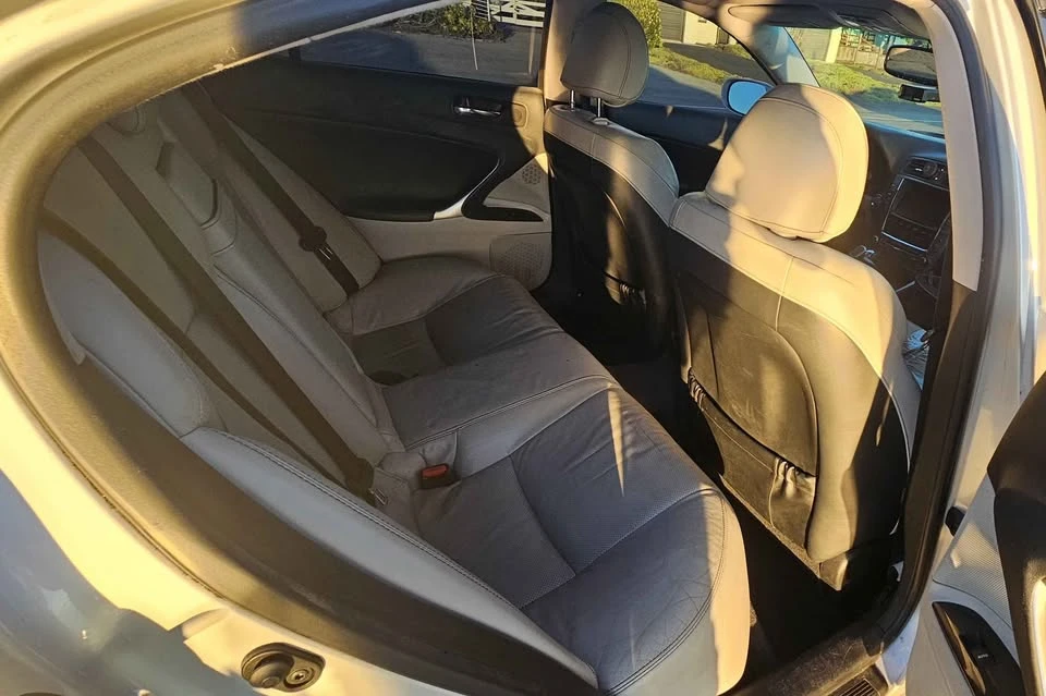 2011 Lexus IS 2nd Gen - Image 7 of 9