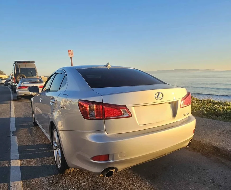2011 Lexus IS 2nd Gen - Image 5 of 9