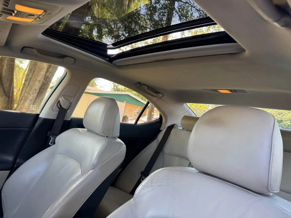 2011 Lexus IS 2nd Gen - Image 9 of 9