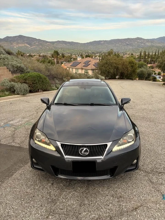 2011 Lexus IS 2nd Gen - Image 2 of 15