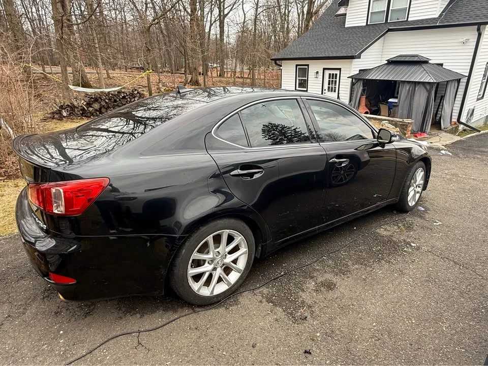 2011 Lexus IS 2nd Gen - Image 4 of 8