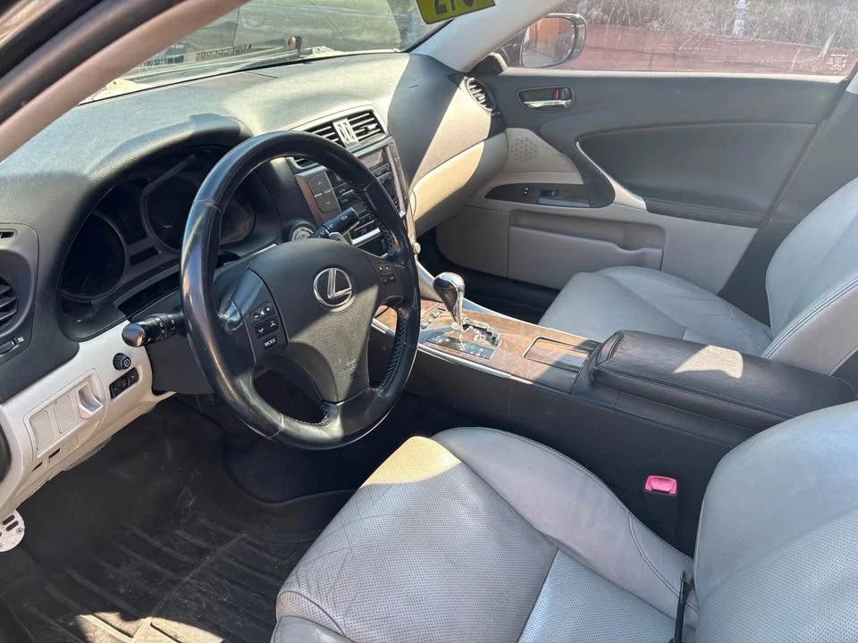 2011 Lexus IS 2nd Gen - Image 5 of 14
