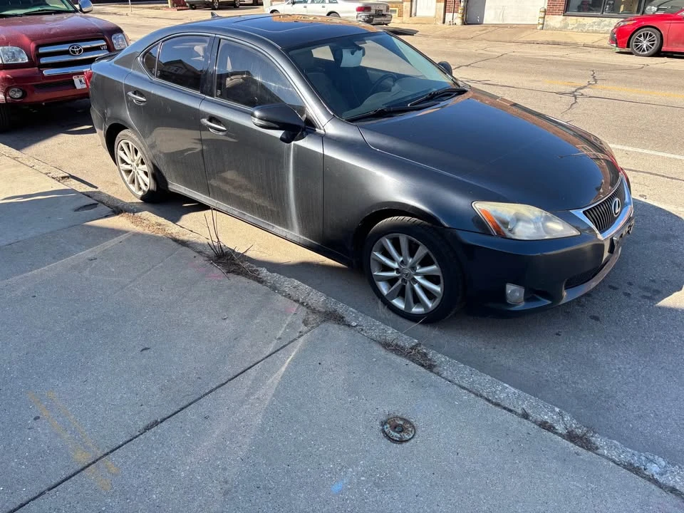 2011 Lexus IS 2nd Gen - Image 4 of 14